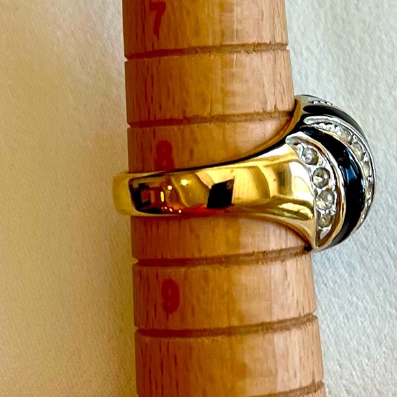 Onyx and CZ Stone Cocktail Ring - Picture 13 of 16